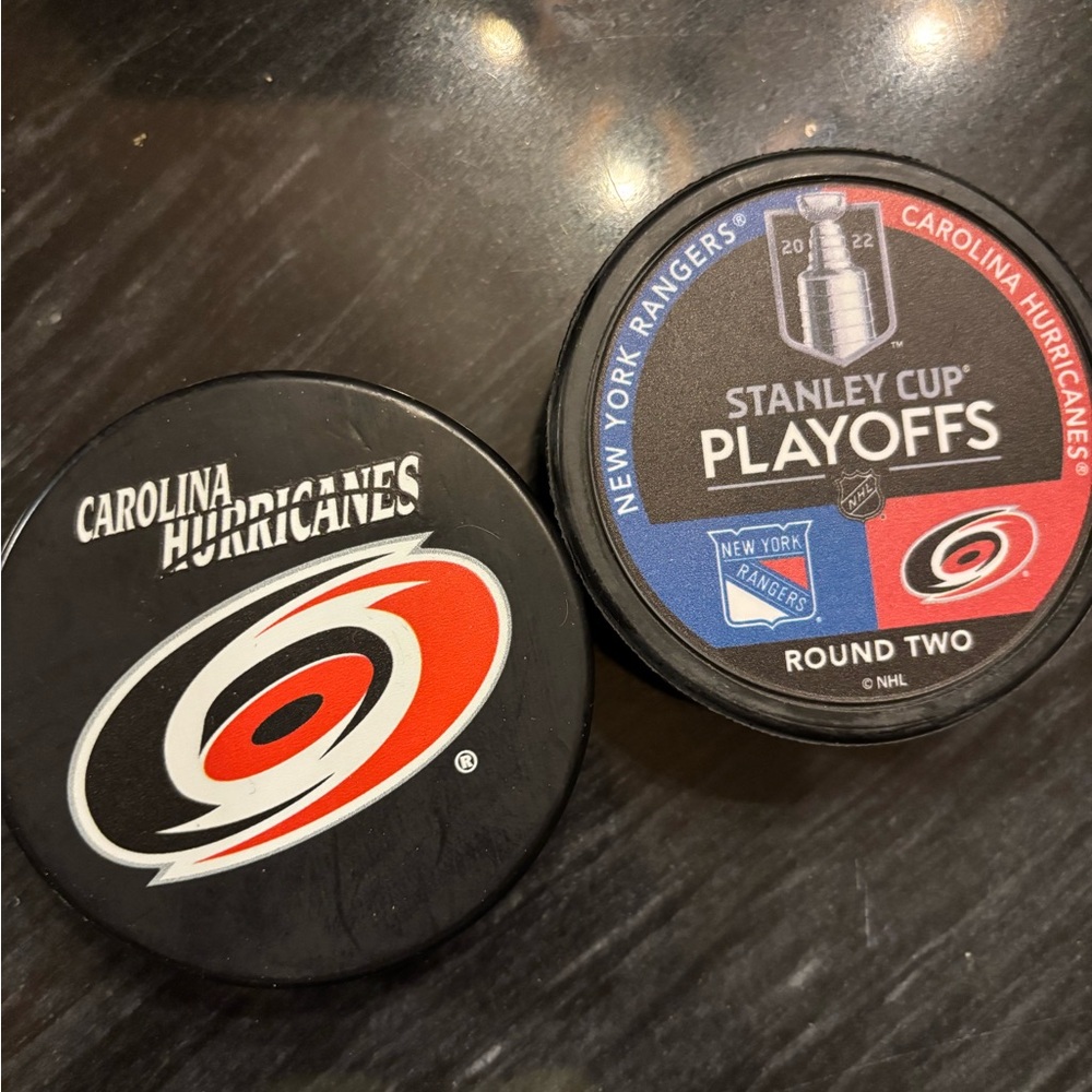Carolina Hurricanes Hockey Memorabilia Set - Picture 7 of 8